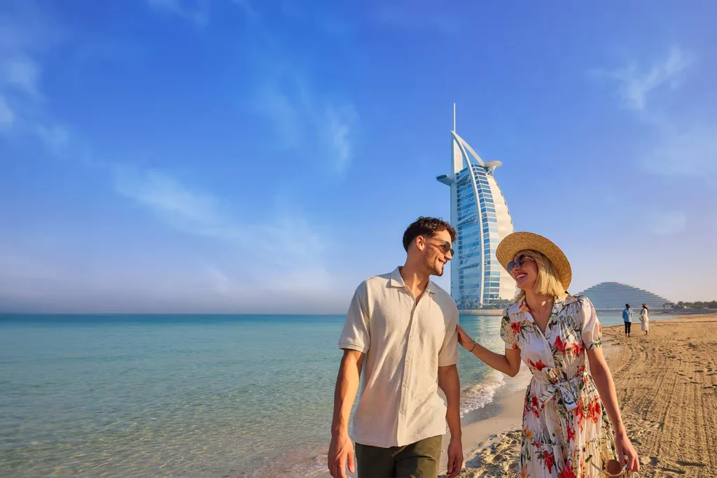 Dubai weather seasons comparison